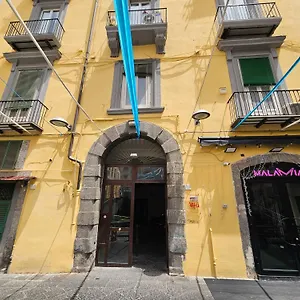 Appartement Mansarda Valù, Naples