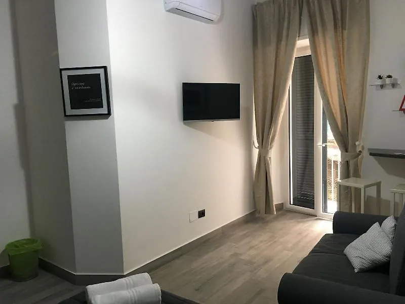Franz Guest House Naples