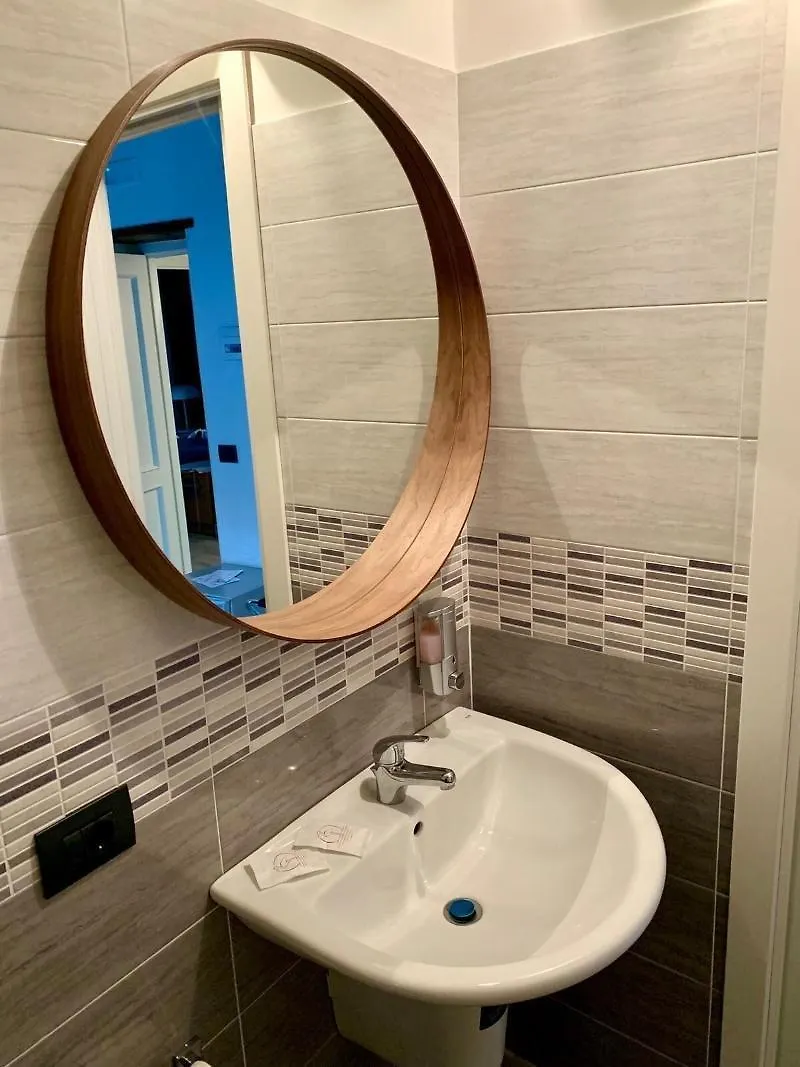 Franz Guest House Naples