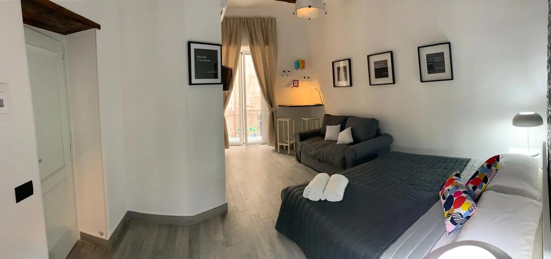Franz Guest House Naples Italy